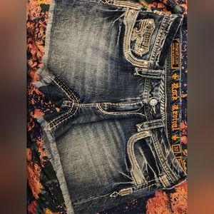 Rock revival shorts size 30